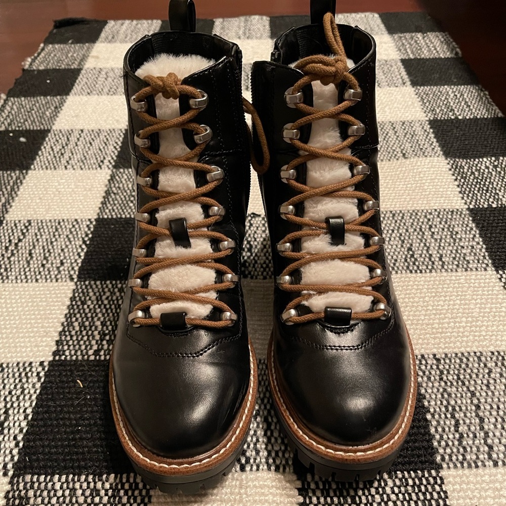 WINTER BOOTS